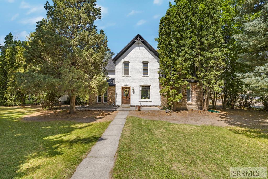 1027 S Shilling Avenue Property Photo