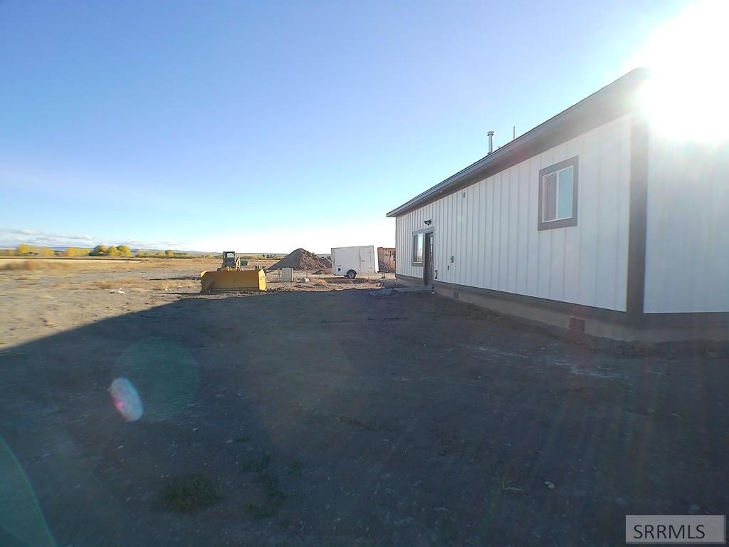 269 Poppy St Property Photo 5