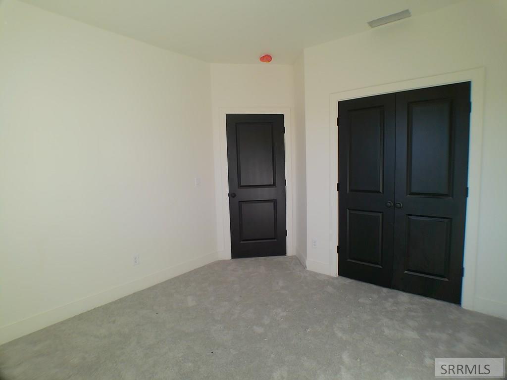 269 Poppy St Property Photo 15