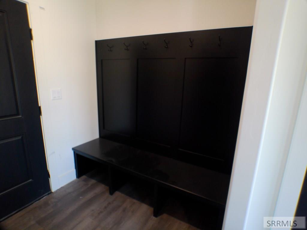 269 Poppy St Property Photo 17