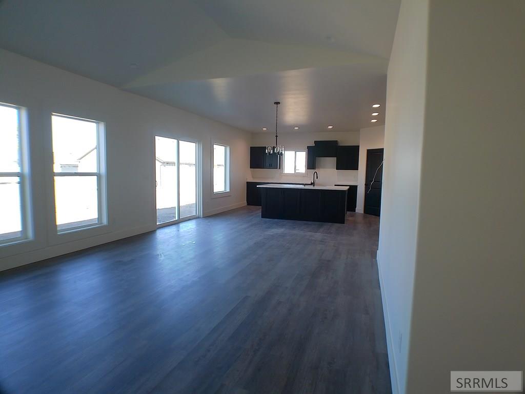 269 Poppy St Property Photo 24