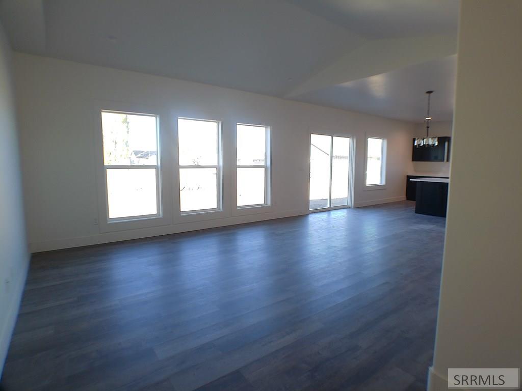 269 Poppy St Property Photo 25