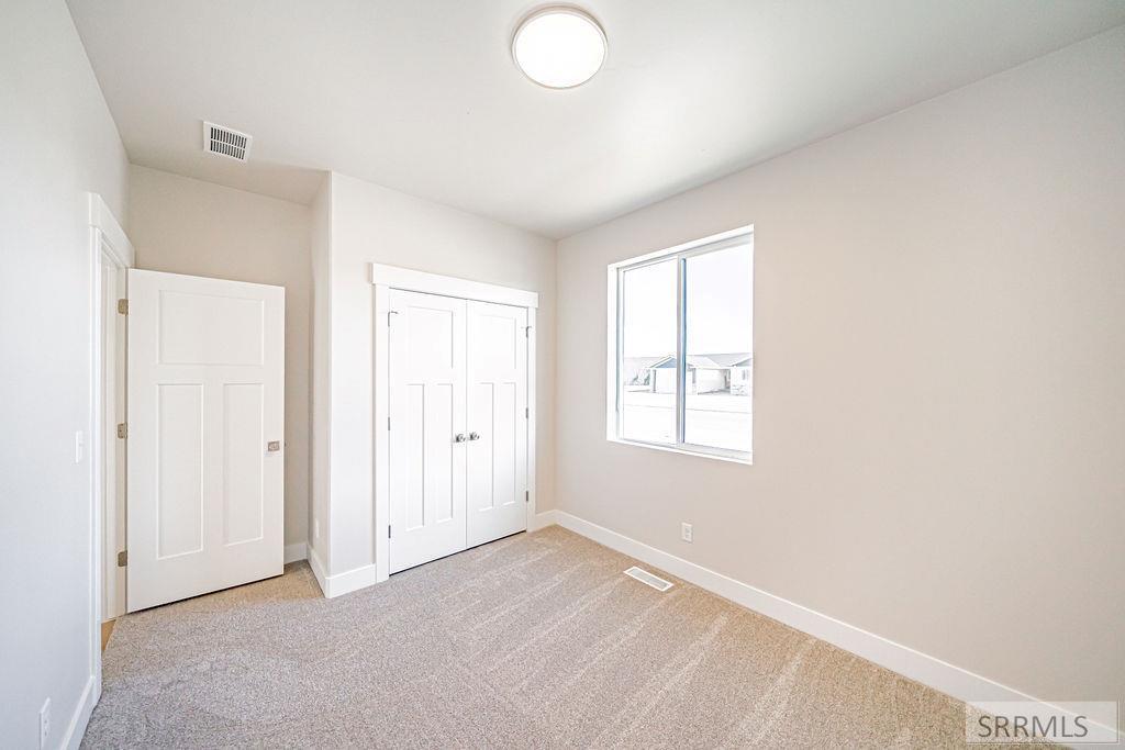 6395 Ender Ln Property Photo 8