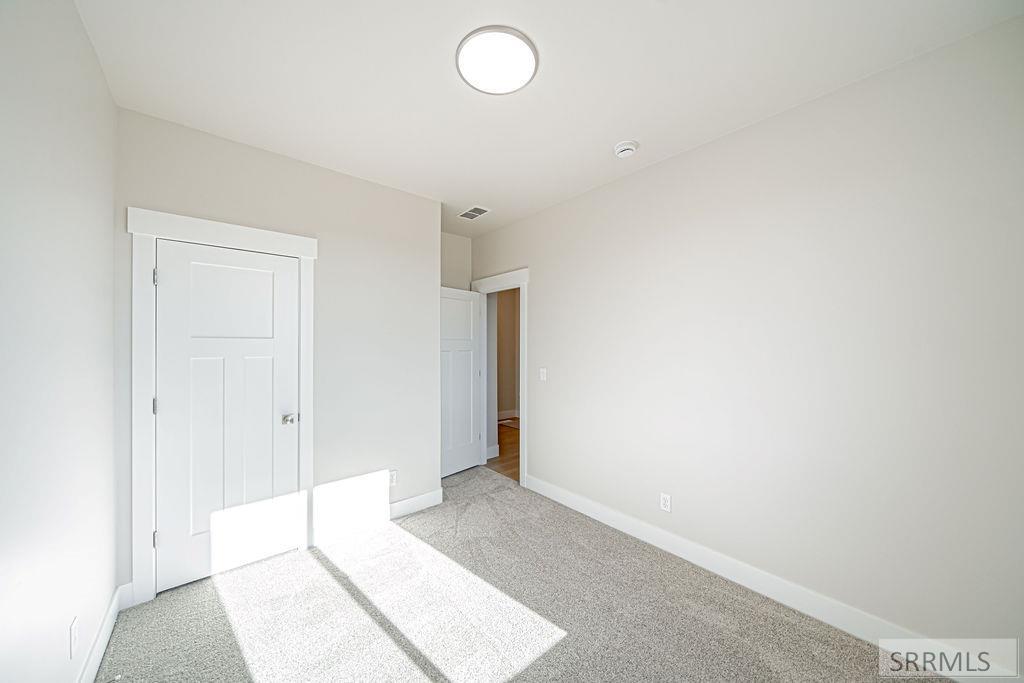 6395 Ender Ln Property Photo 10