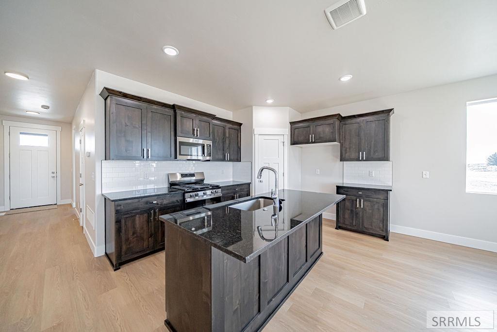 6395 Ender Ln Property Photo 18