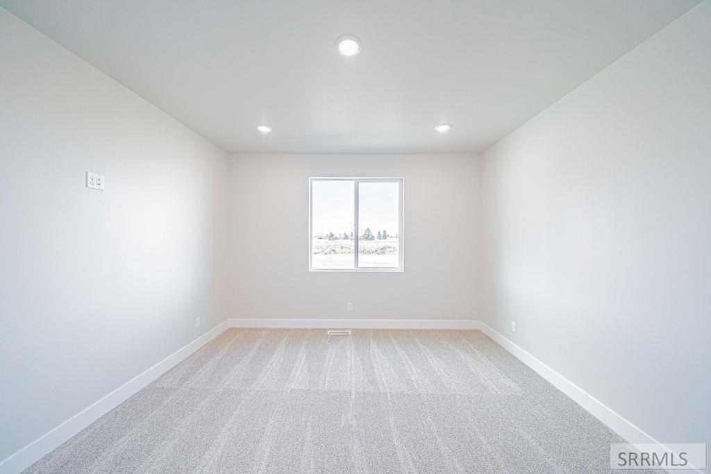 6395 Ender Ln Property Photo 23