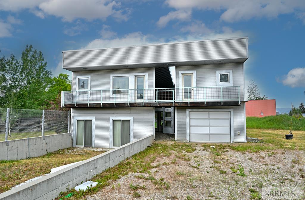 430 N 5th E Property Photo 1