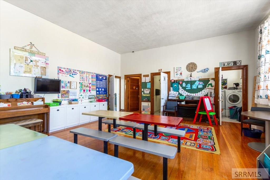 1052 E 129 N Property Photo 33
