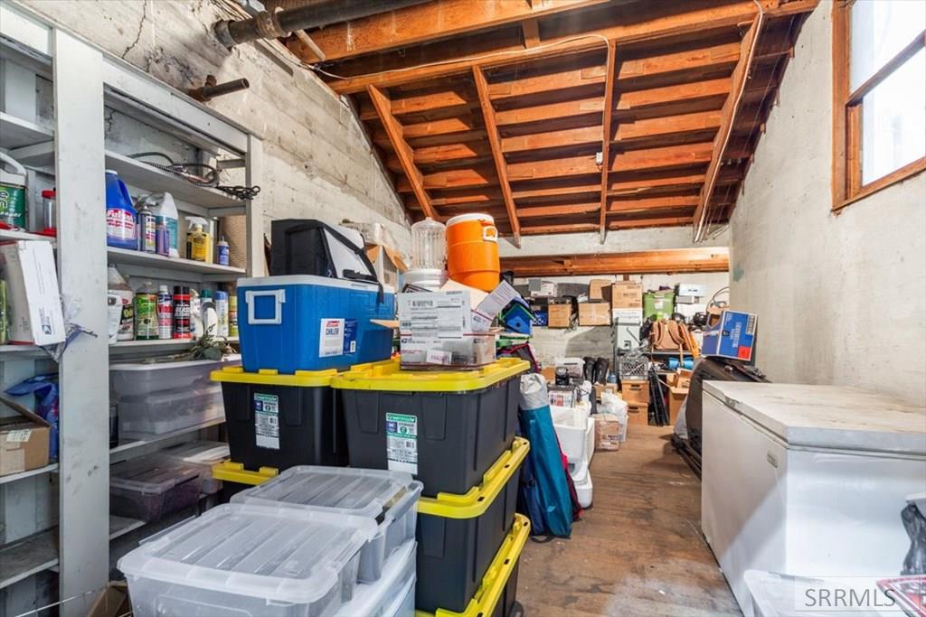 1052 E 129 N Property Photo 35