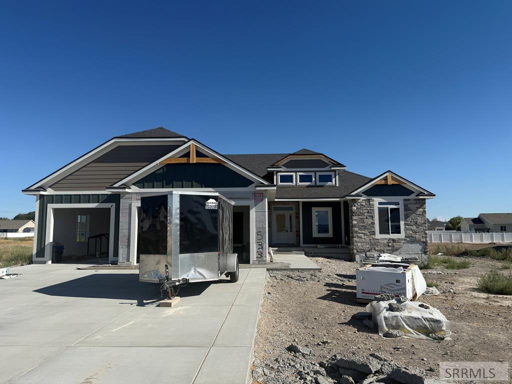 533 Arches St Property Photo 1