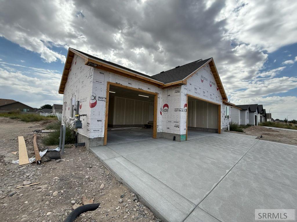 5959 Maggie Drive Property Photo 1