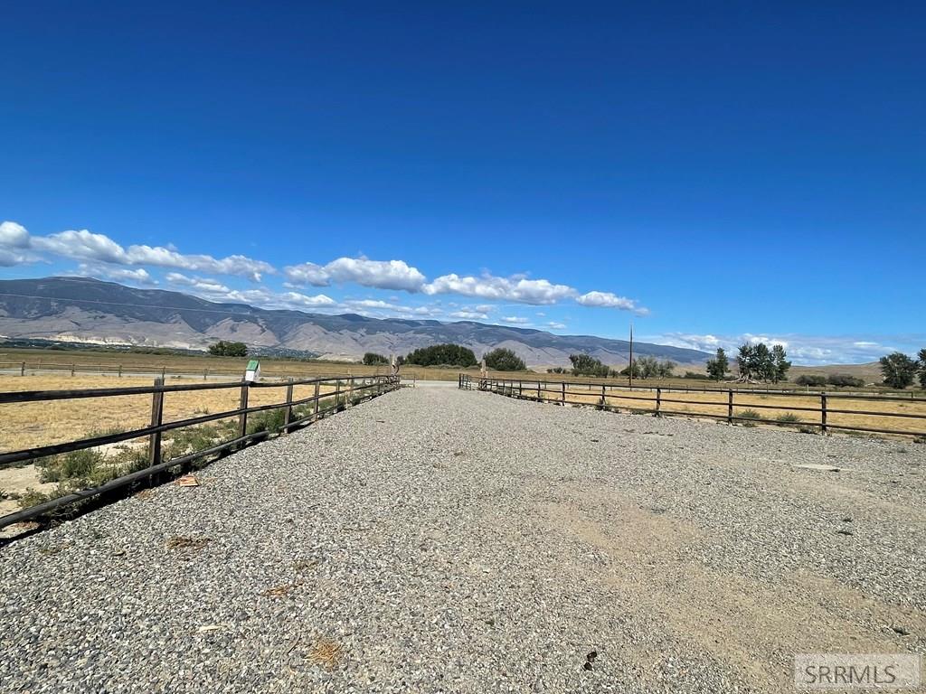22 Sagebrush Avenue Property Photo 11