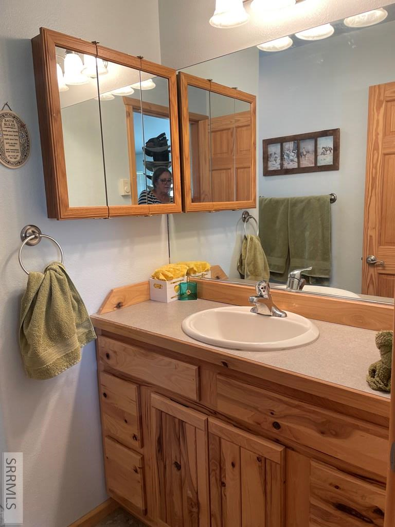 22 Sagebrush Avenue Property Photo 13