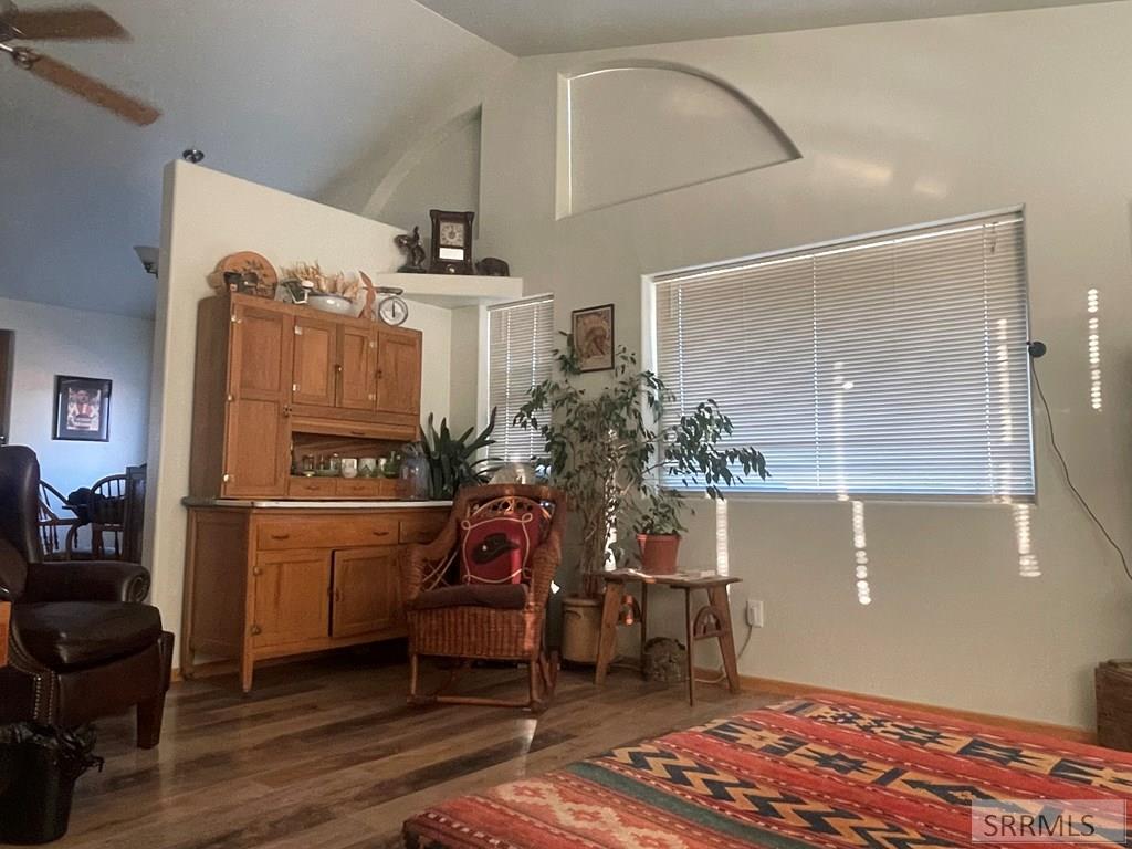 22 Sagebrush Avenue Property Photo 26