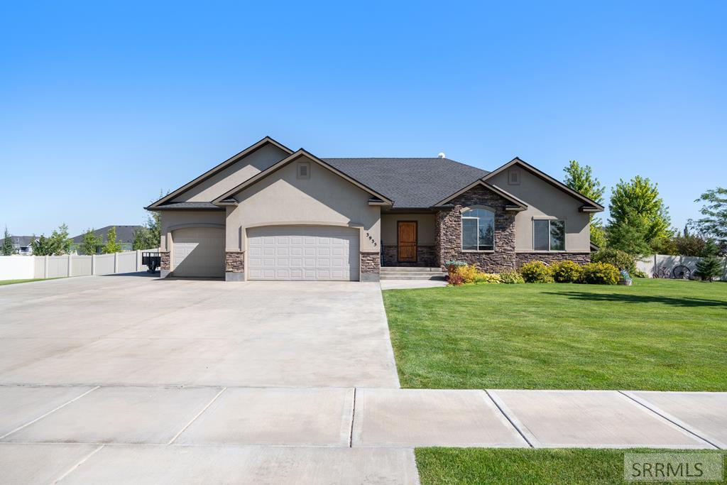 3935 E 5 N Property Photo 1