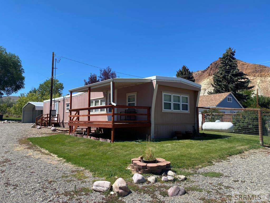 120 E Valley Avenue Property Photo 1