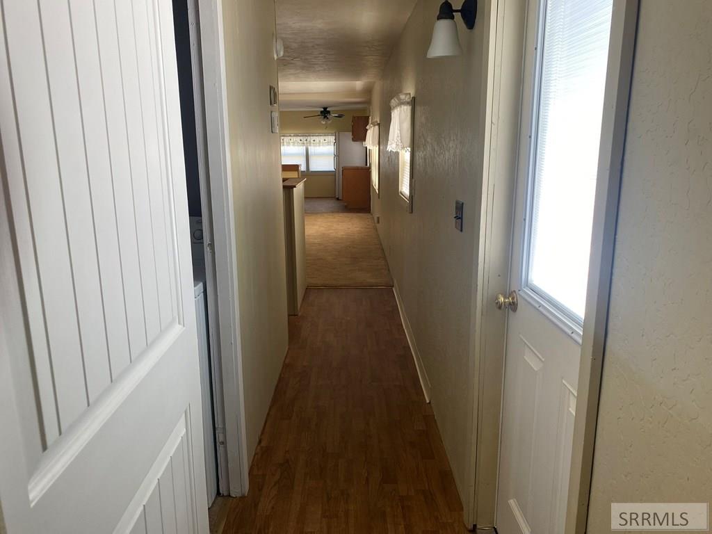 120 E Valley Avenue Property Photo 15