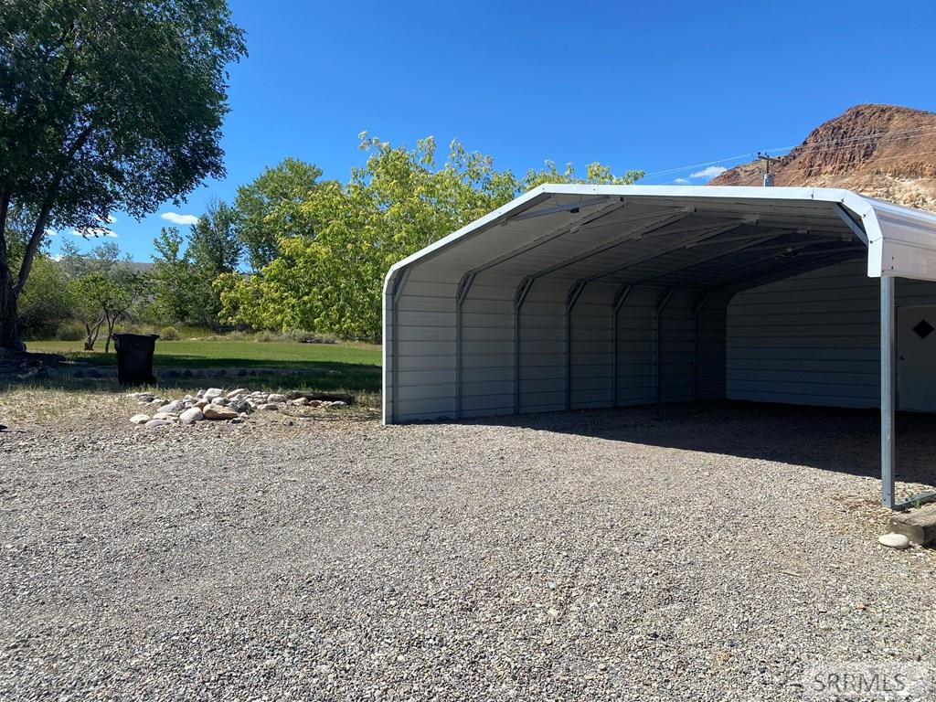 120 E Valley Avenue Property Photo 24