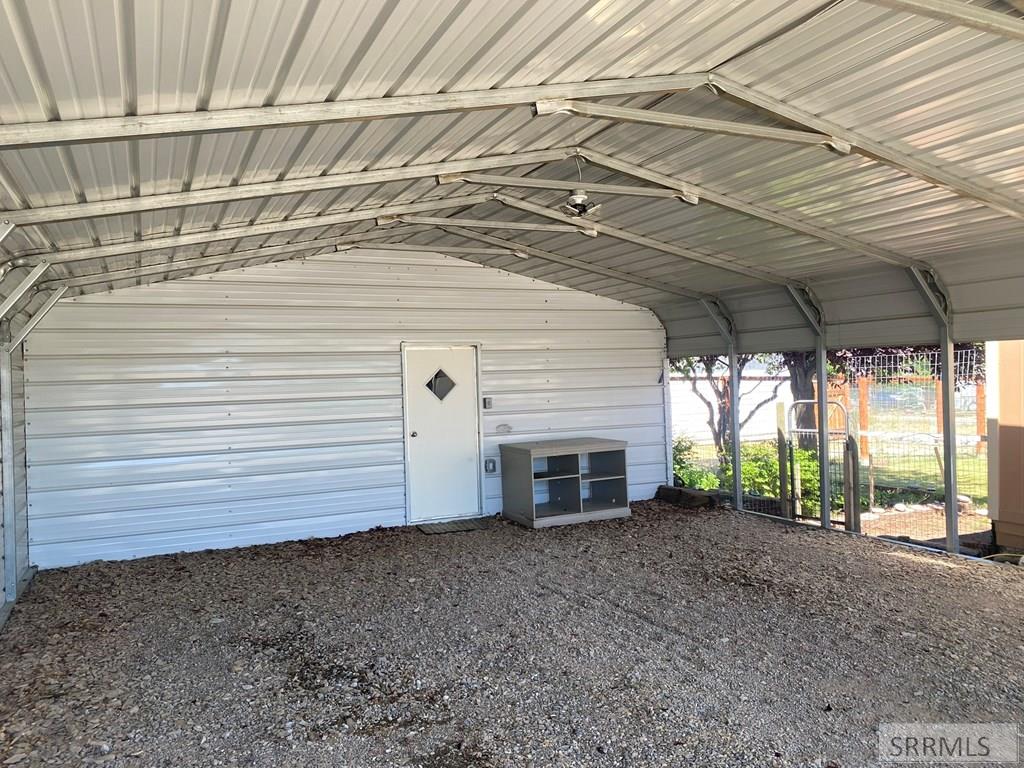 120 E Valley Avenue Property Photo 26