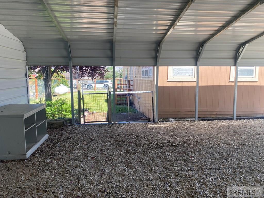 120 E Valley Avenue Property Photo 29