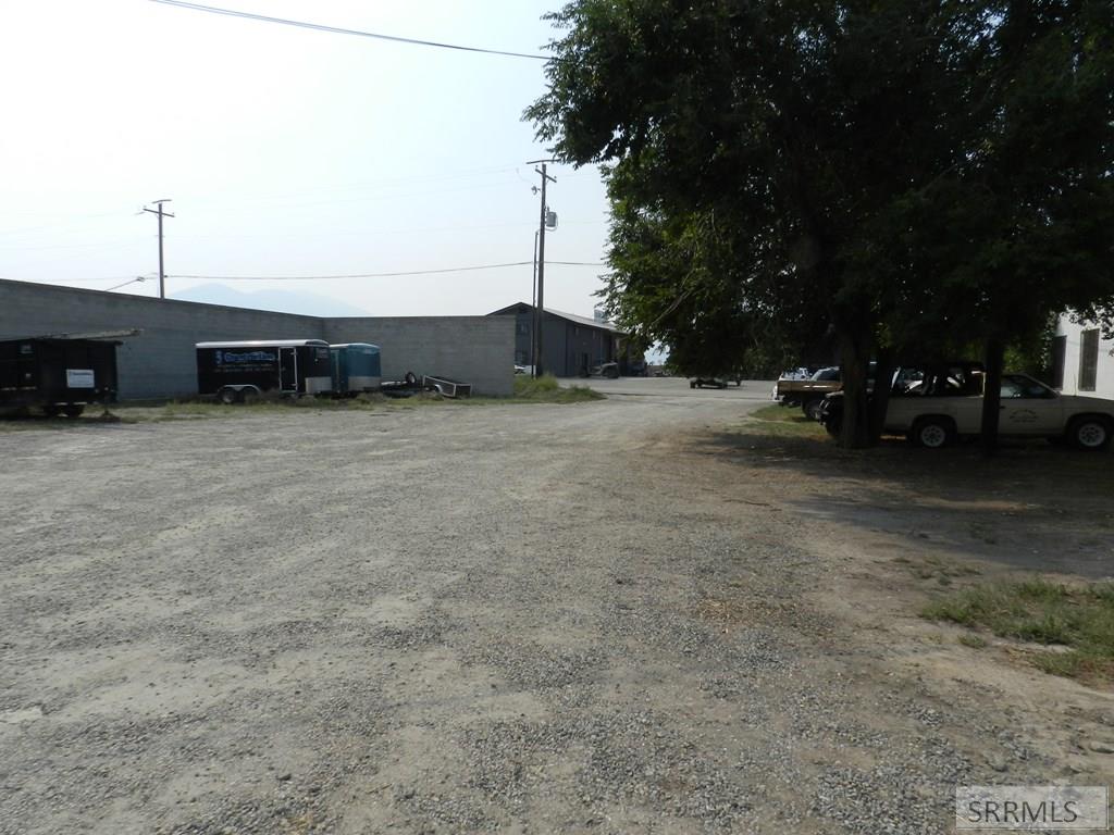 104 S Challis Street Property Photo 10
