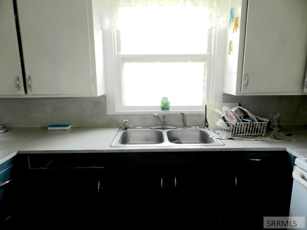 104 S Challis Street Property Photo 35