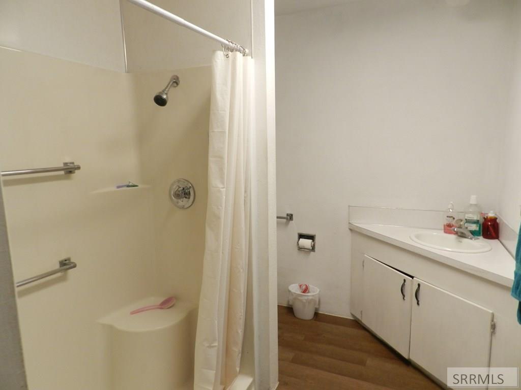104 S Challis Street Property Photo 45