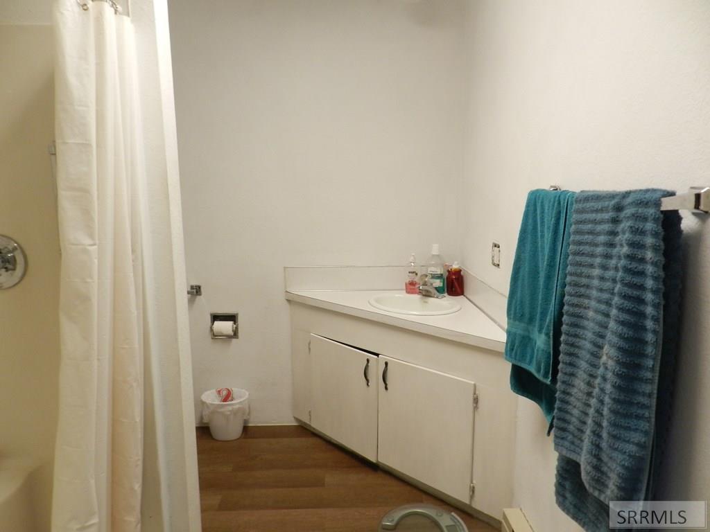 104 S Challis Street Property Photo 46