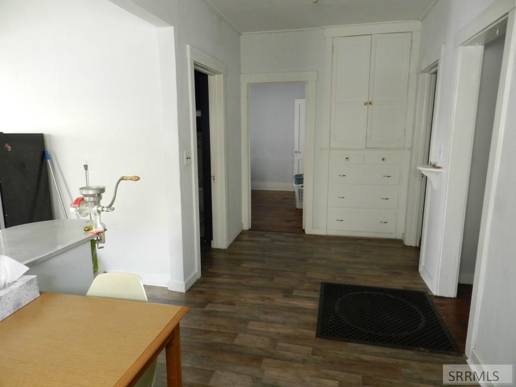 104 S Challis Street Property Photo 55