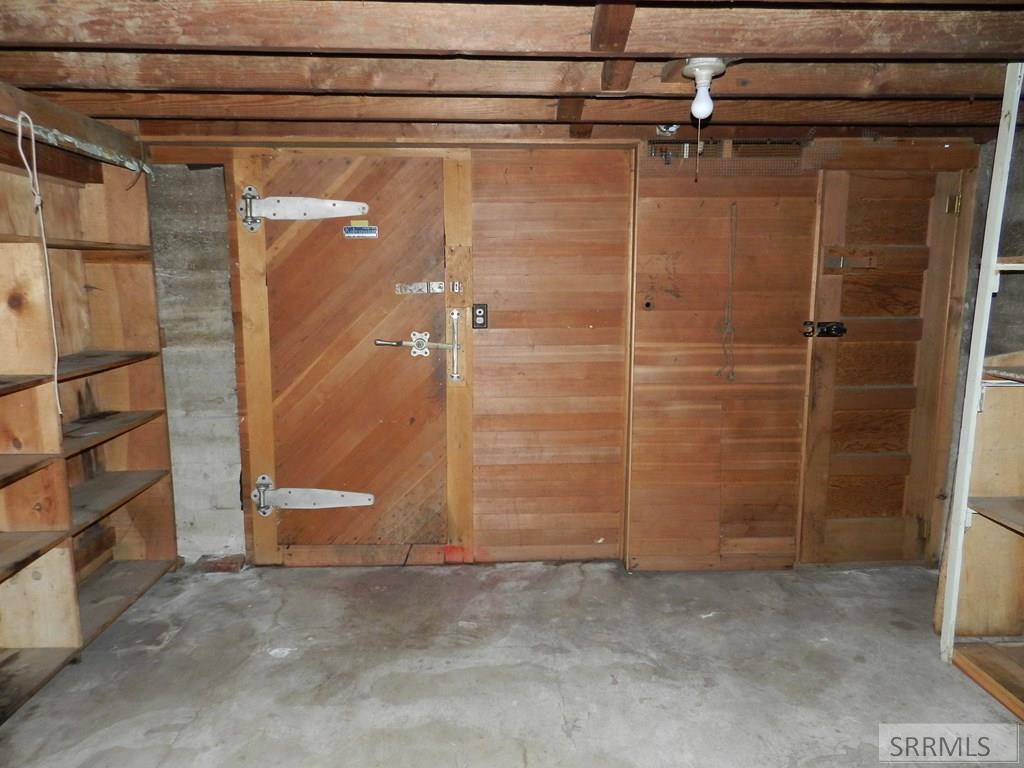 104 S Challis Street Property Photo 62
