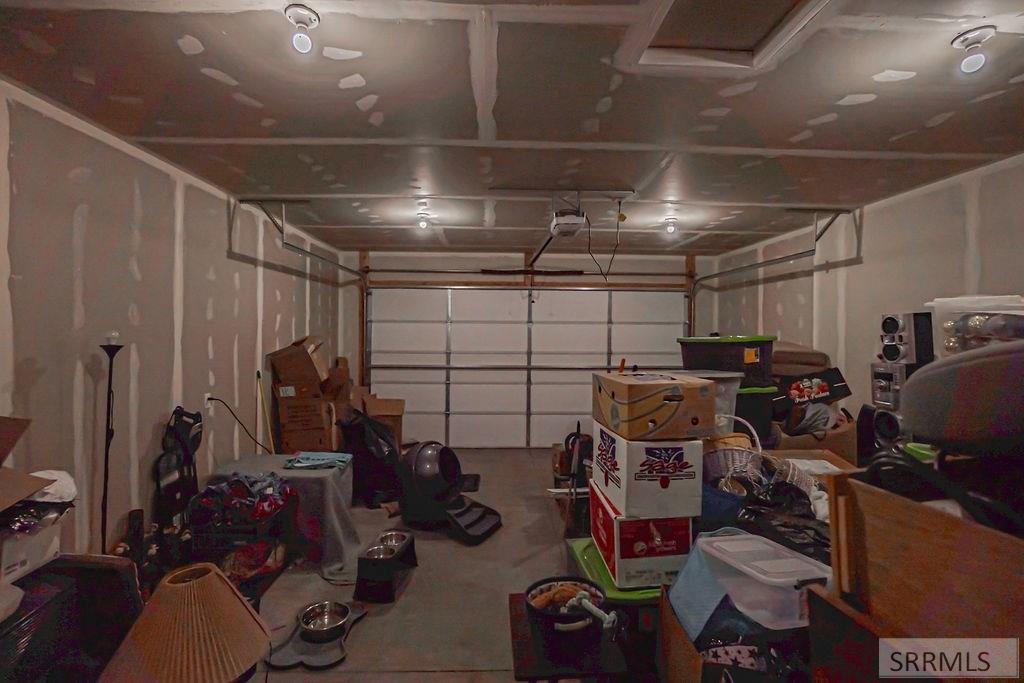 416 Franklin Property Photo 36