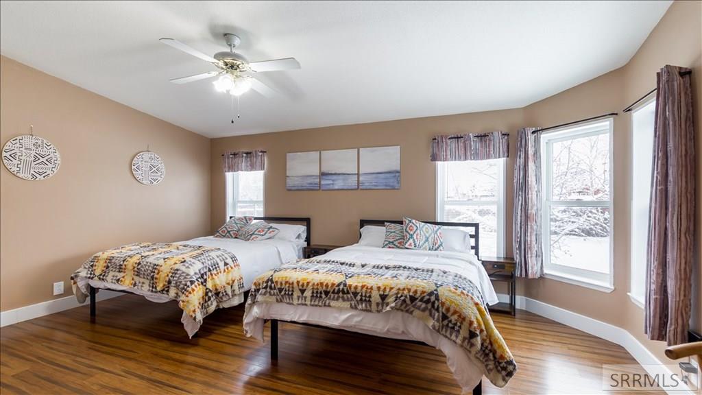 624 Easy Street Property Photo 10