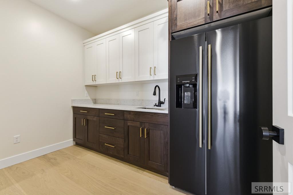 609 Hillside Drive Property Photo 16