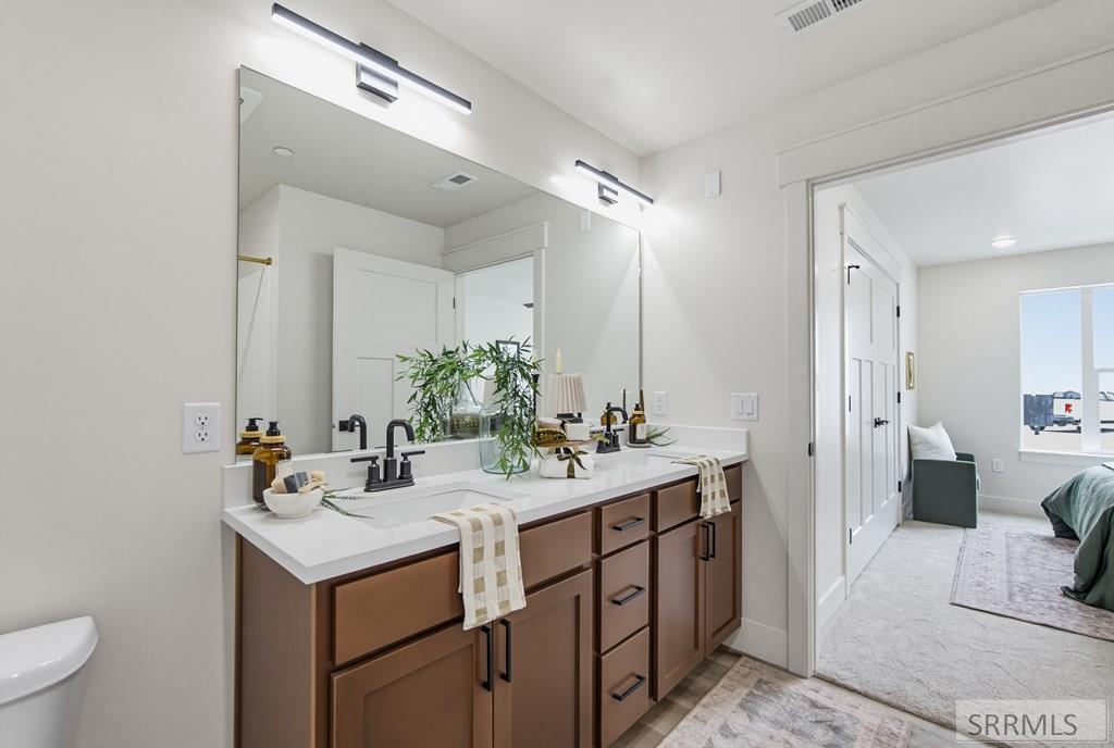 802 #303 E Sunnyside Road # 303 Property Photo 33
