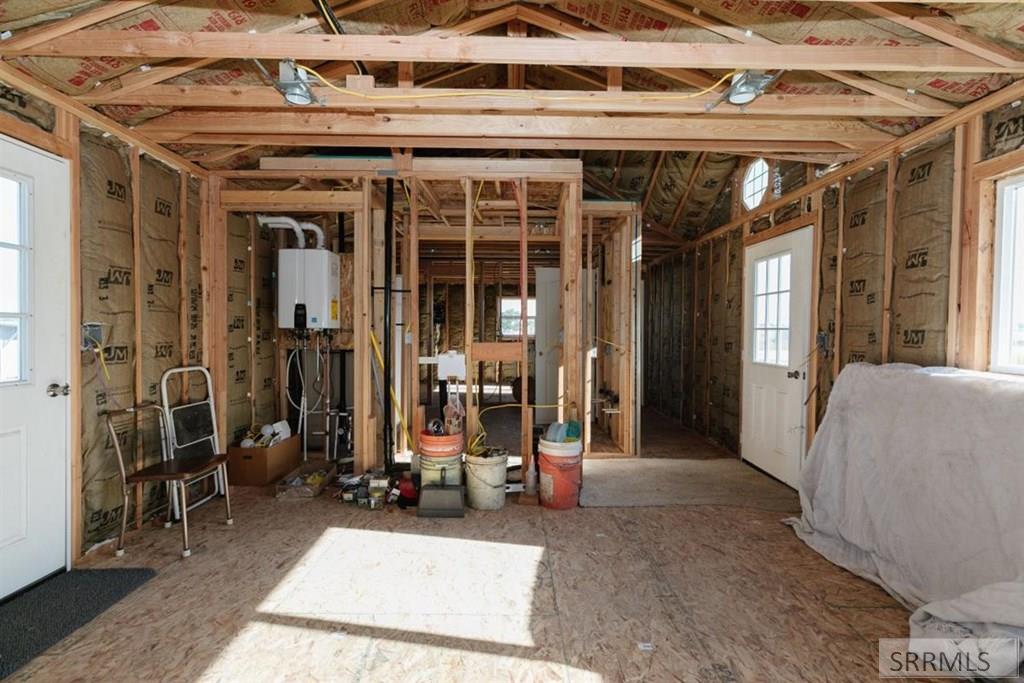 2578 S Hwy 34 Property Photo 3