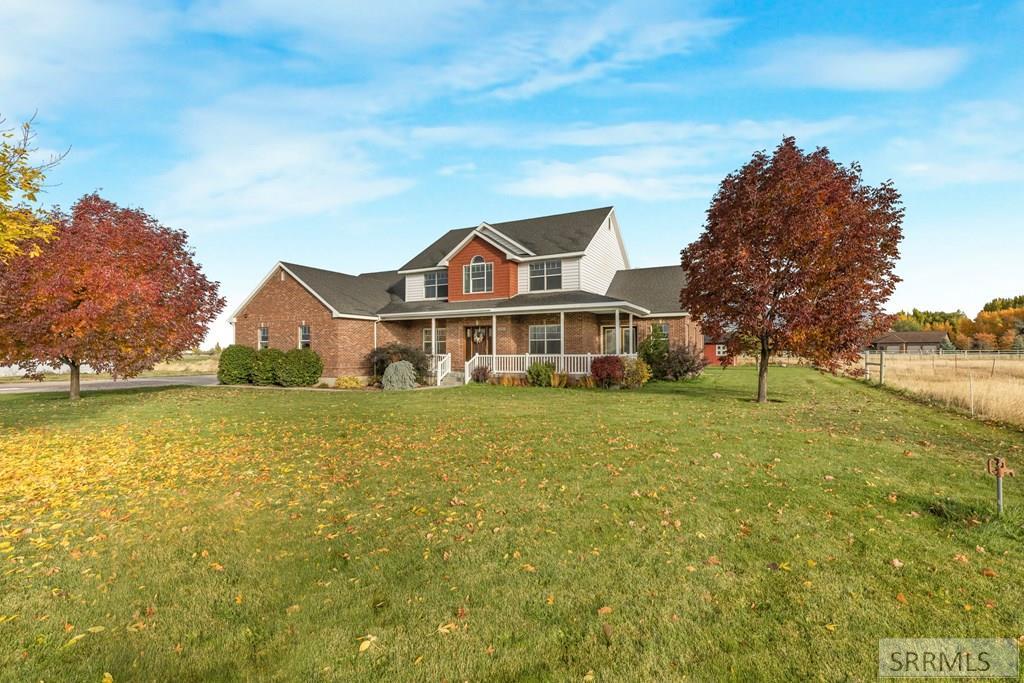 4389 E 278 N Property Photo 1