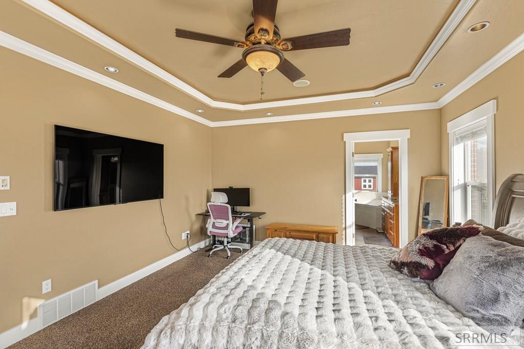4389 E 278 N Property Photo 22