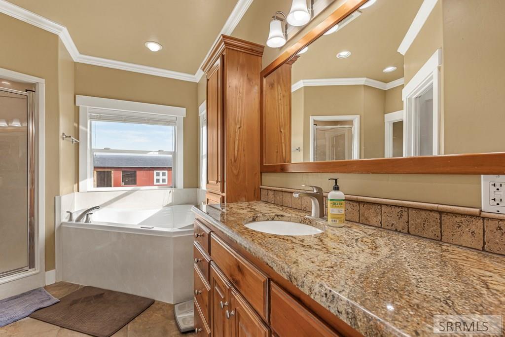 4389 E 278 N Property Photo 23