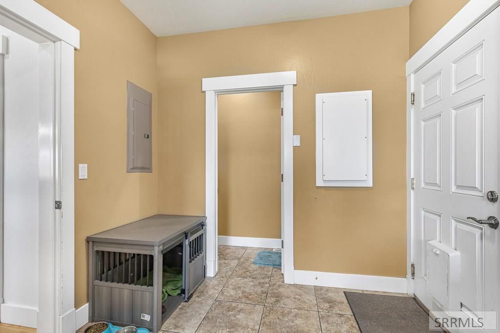 4389 E 278 N Property Photo 32