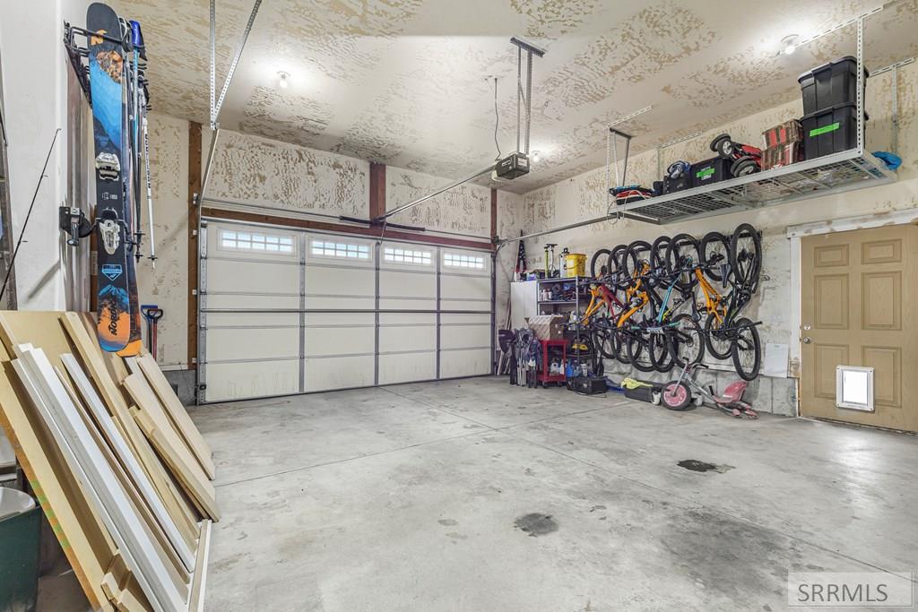 4389 E 278 N Property Photo 65