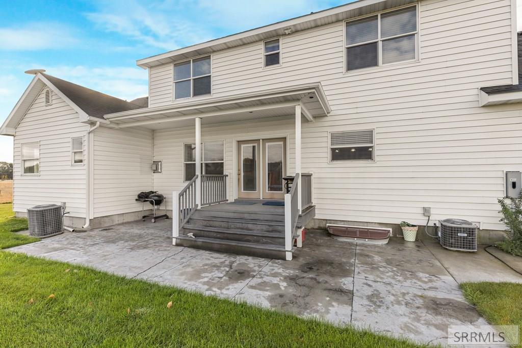 4389 E 278 N Property Photo 68