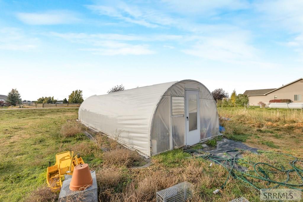 4389 E 278 N Property Photo 72