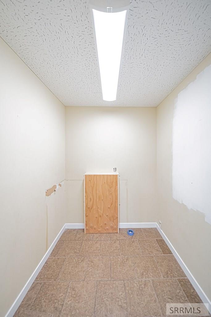 1740 E 17th Street Property Photo 51