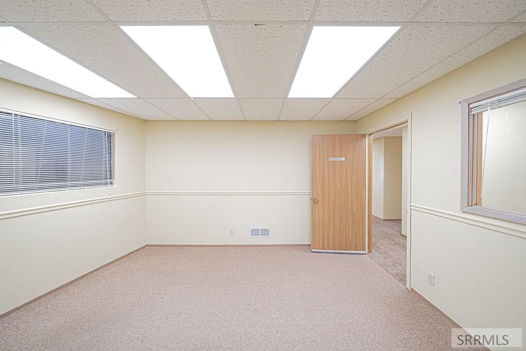 1740 E 17th Street Property Photo 54