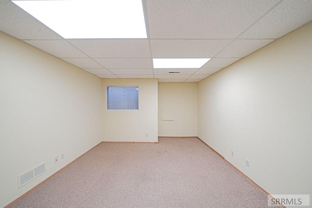 1740 E 17th Street Property Photo 58