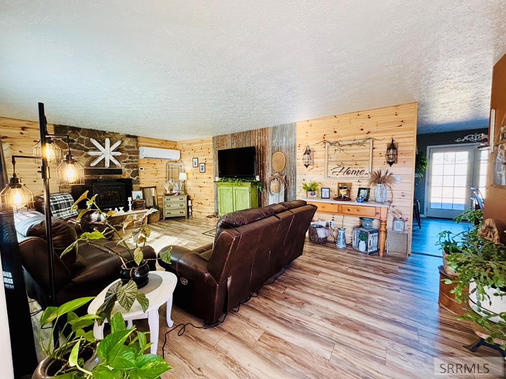 50 Bowman Lane Property Photo 10