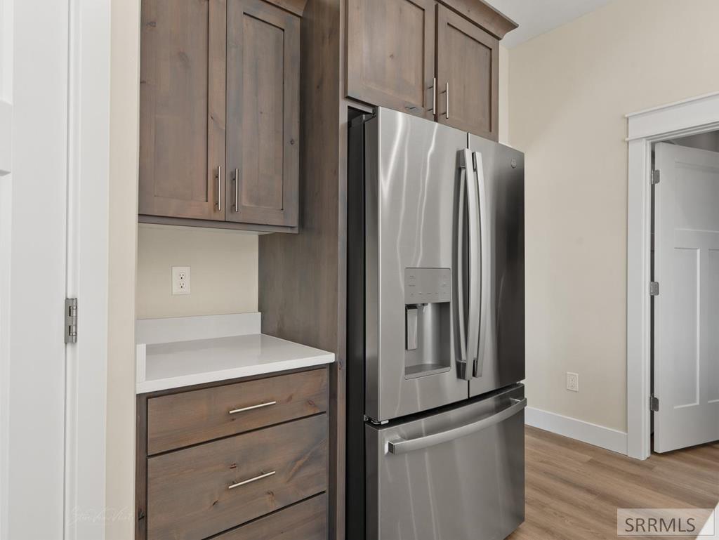 402 Kelton Circle Property Photo 14