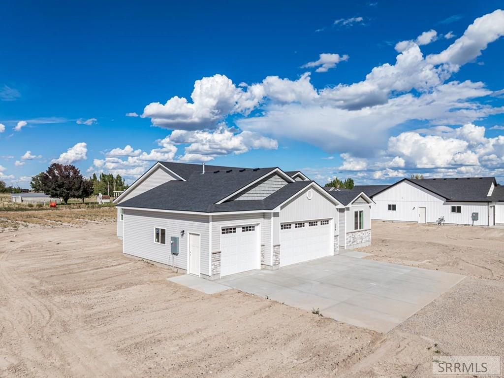 304 W 320 N Property Photo 3