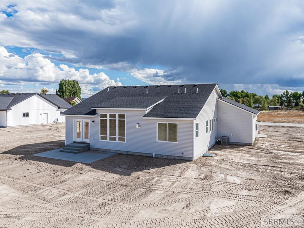 304 W 320 N Property Photo 4