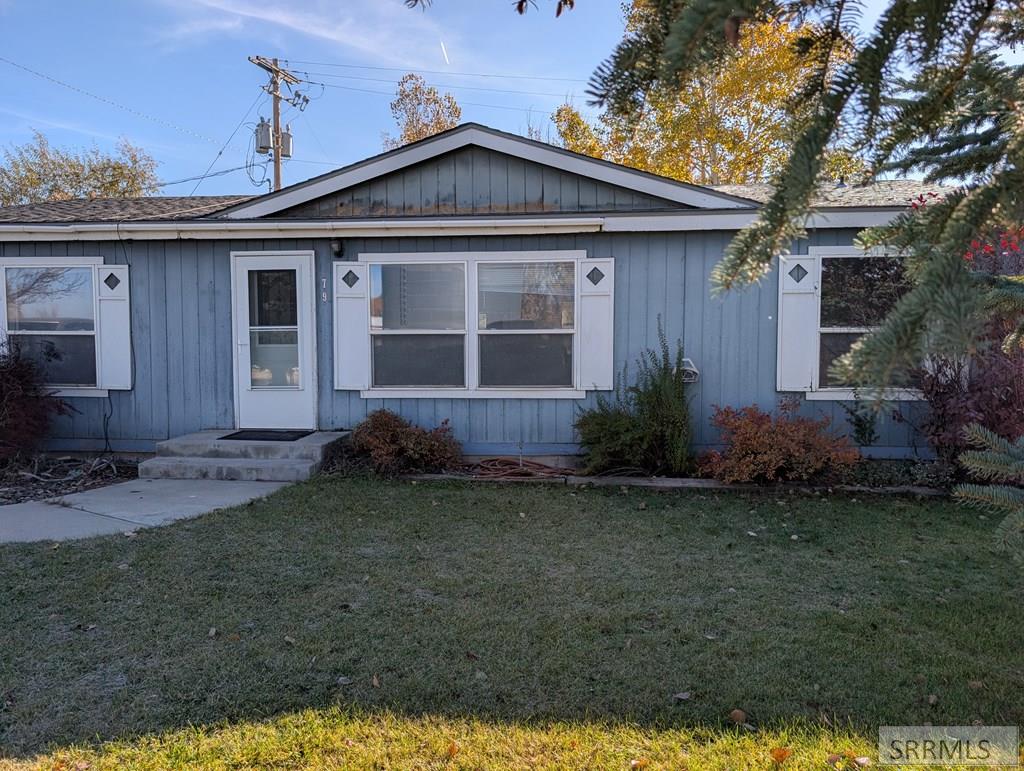 79 S Railroad Avenue Property Photo 6